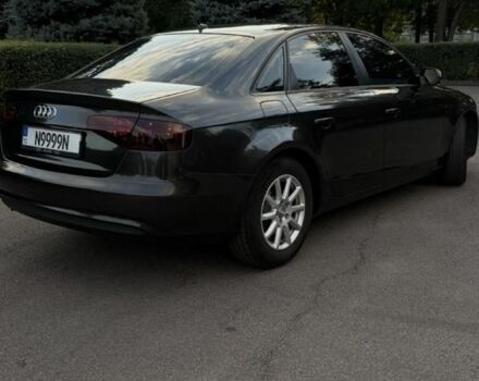 Сірий Ауді А4, об'ємом двигуна 2 л та пробігом 285 тис. км за 9666 $, фото 1 на Automoto.ua