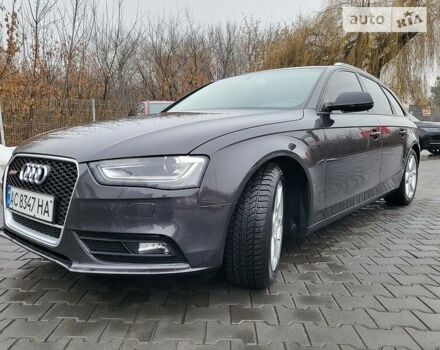 Серый Ауди А4, объемом двигателя 2 л и пробегом 255 тыс. км за 10000 $, фото 1 на Automoto.ua