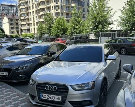 Серый Ауди А4, объемом двигателя 2 л и пробегом 285 тыс. км за 10100 $, фото 1 на Automoto.ua