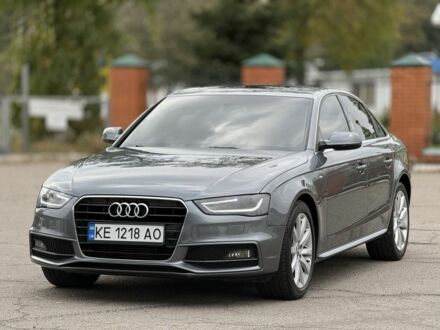 Сірий Ауді А4, об'ємом двигуна 2 л та пробігом 211 тис. км за 10500 $, фото 1 на Automoto.ua