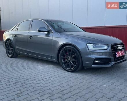 Серый Ауди А4, объемом двигателя 2 л и пробегом 229 тыс. км за 10700 $, фото 1 на Automoto.ua