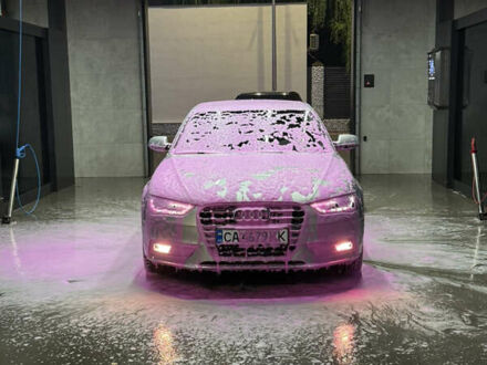 Серый Ауди А4, объемом двигателя 1.97 л и пробегом 150 тыс. км за 13400 $, фото 1 на Automoto.ua