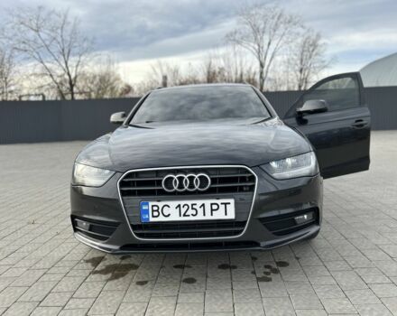 Сірий Ауді А4, об'ємом двигуна 2 л та пробігом 297 тис. км за 12000 $, фото 1 на Automoto.ua