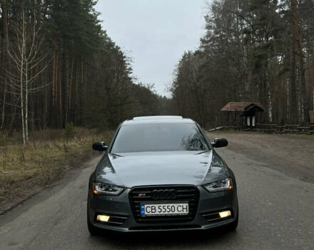 Сірий Ауді А4, об'ємом двигуна 2 л та пробігом 240 тис. км за 11750 $, фото 1 на Automoto.ua