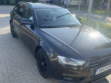 Серый Ауди А4, объемом двигателя 1.97 л и пробегом 340 тыс. км за 13500 $, фото 1 на Automoto.ua