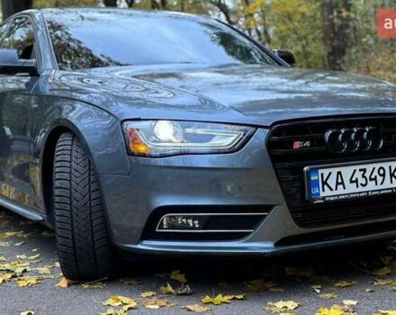 Серый Ауди А4, объемом двигателя 1.98 л и пробегом 225 тыс. км за 9999 $, фото 1 на Automoto.ua