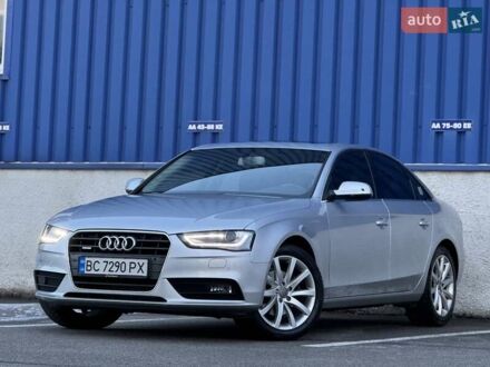 Ауди А4 2013 в Львове на Automoto.ua Серый Ауди А4, объемом двигателя 2 л и пробегом 144 тыс. км за 13500 $, фото 1 на Automoto.ua