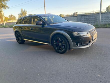 Сірий Ауді А4, об'ємом двигуна 3 л та пробігом 250 тис. км за 14051 $, фото 1 на Automoto.ua