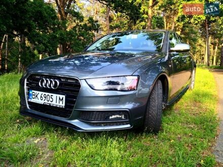 Ауди А4 2013 в Киеве на Automoto.ua Серый Ауди А4, объемом двигателя 1.98 л и пробегом 163 тыс. км за 11300 $, фото 1 на Automoto.ua