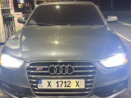 Серый Ауди А4, объемом двигателя 2 л и пробегом 237 тыс. км за 11000 $, фото 1 на Automoto.ua