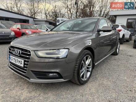 Сірий Ауді А4, об'ємом двигуна 1.8 л та пробігом 243 тис. км за 9600 $, фото 1 на Automoto.ua