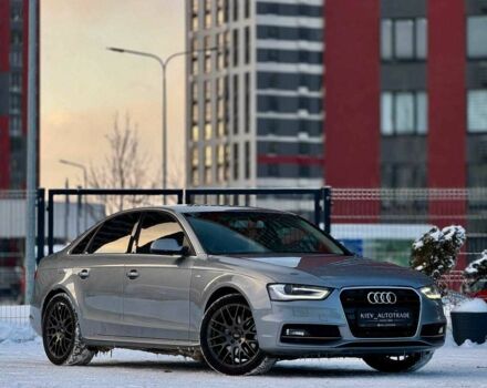 Сірий Ауді А4, об'ємом двигуна 2 л та пробігом 225 тис. км за 12900 $, фото 1 на Automoto.ua