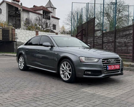 Сірий Ауді А4, об'ємом двигуна 2 л та пробігом 231 тис. км за 12400 $, фото 1 на Automoto.ua