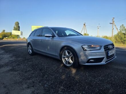 Сірий Ауді А4, об'ємом двигуна 2 л та пробігом 272 тис. км за 13775 $, фото 1 на Automoto.ua