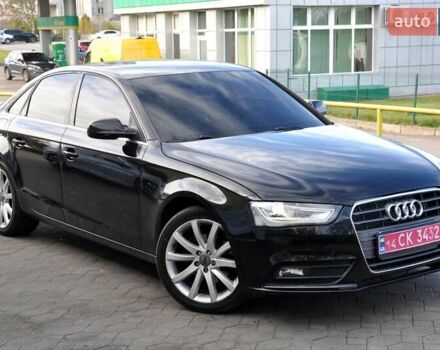 Ауді А4 2014 у Львові на Automoto.ua Сірий Ауді А4, об'ємом двигуна 1.97 л та пробігом 175 тис. км за 13700 $, фото 1 на Automoto.ua