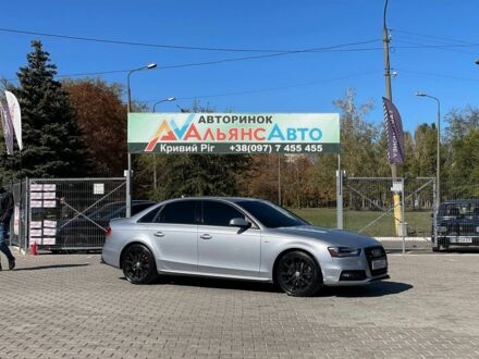 Серый Ауди А4, объемом двигателя 2 л и пробегом 163 тыс. км за 15400 $, фото 1 на Automoto.ua