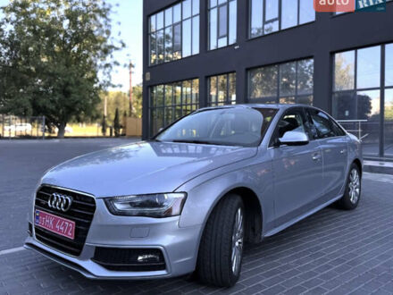 Ауди А4 2014 в Полтаве на Automoto.ua Серый Ауди А4, объемом двигателя 1.98 л и пробегом 163 тыс. км за 14100 $, фото 1 на Automoto.ua
