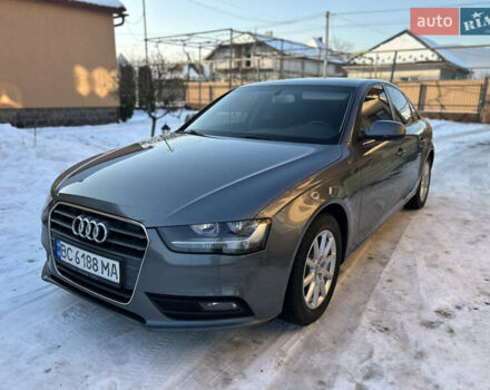 Серый Ауди А4, объемом двигателя 2 л и пробегом 290 тыс. км за 11650 $, фото 1 на Automoto.ua