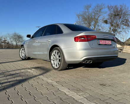 Серый Ауди А4, объемом двигателя 2 л и пробегом 54 тыс. км за 14800 $, фото 1 на Automoto.ua