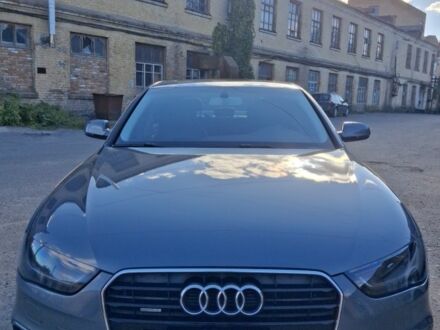 Сірий Ауді А4, об'ємом двигуна 2 л та пробігом 209 тис. км за 13300 $, фото 1 на Automoto.ua