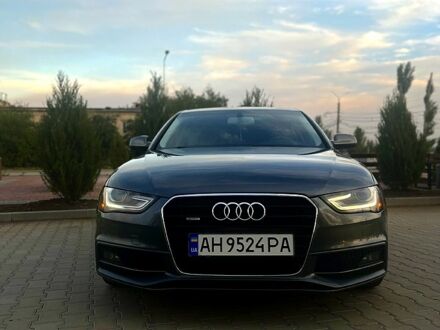 Ауди А4 2014 в Славянске на Automoto.ua Серый Ауди А4, объемом двигателя 2 л и пробегом 218 тыс. км за 13600 $, фото 1 на Automoto.ua