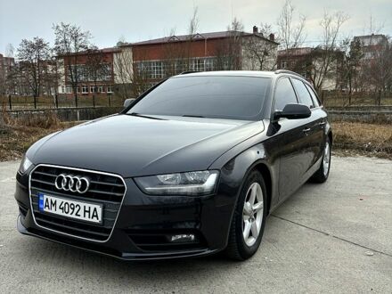 Сірий Ауді А4, об'ємом двигуна 2 л та пробігом 300 тис. км за 12900 $, фото 1 на Automoto.ua