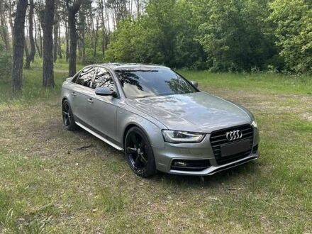 Ауди А4 2015 в Киеве на Automoto.ua Серый Ауди А4, объемом двигателя 2 л и пробегом 112 тыс. км за 10500 $, фото 1 на Automoto.ua