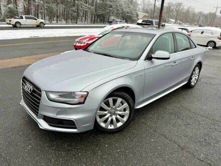 Сірий Ауді А4, об'ємом двигуна 2 л та пробігом 80 тис. км за 8590 $, фото 1 на Automoto.ua