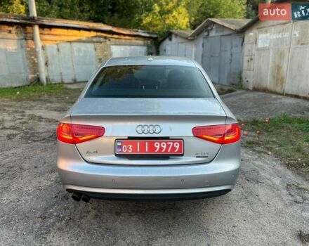 Сірий Ауді А4, об'ємом двигуна 2 л та пробігом 170 тис. км за 7999 $, фото 1 на Automoto.ua