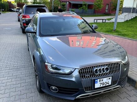 Ауді А4 2015 у Рівному на Automoto.ua Сірий Ауді А4, об'ємом двигуна 2 л та пробігом 115 тис. км за 16000 $, фото 1 на Automoto.ua