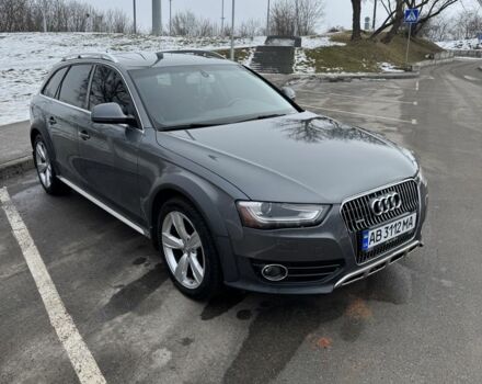 Сірий Ауді А4, об'ємом двигуна 2 л та пробігом 235 тис. км за 13999 $, фото 1 на Automoto.ua