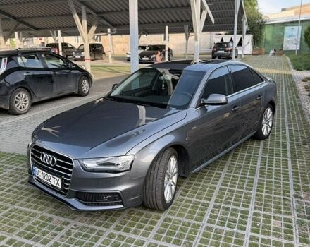 Серый Ауди А4, объемом двигателя 2 л и пробегом 160 тыс. км за 12600 $, фото 1 на Automoto.ua