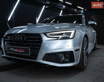 Сірий Ауді А4, об'ємом двигуна 1.98 л та пробігом 149 тис. км за 18999 $, фото 1 на Automoto.ua