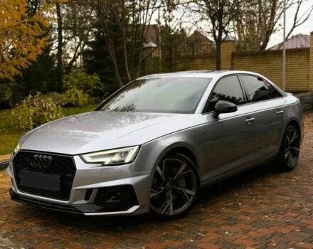 Сірий Ауді А4, об'ємом двигуна 2 л та пробігом 137 тис. км за 15700 $, фото 1 на Automoto.ua
