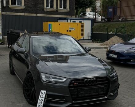 Сірий Ауді А4, об'ємом двигуна 2 л та пробігом 108 тис. км за 23000 $, фото 1 на Automoto.ua