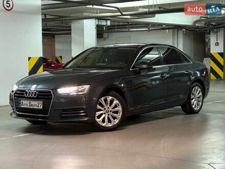 Серый Ауди А4, объемом двигателя 2 л и пробегом 147 тыс. км за 12999 $, фото 1 на Automoto.ua