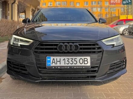 Серый Ауди А4, объемом двигателя 1.98 л и пробегом 150 тыс. км за 17500 $, фото 1 на Automoto.ua