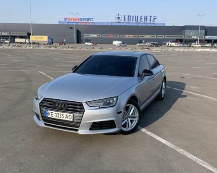 Серый Ауди А4, объемом двигателя 2 л и пробегом 123 тыс. км за 20000 $, фото 1 на Automoto.ua