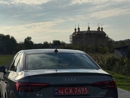 Сірий Ауді А4, об'ємом двигуна 2 л та пробігом 150 тис. км за 13700 $, фото 1 на Automoto.ua