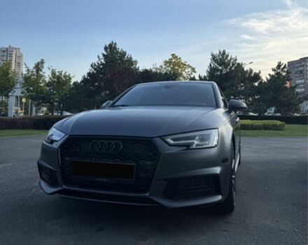 Серый Ауди А4, объемом двигателя 2 л и пробегом 121 тыс. км за 24900 $, фото 1 на Automoto.ua