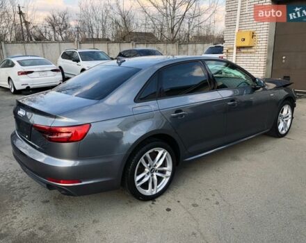 Серый Ауди А4, объемом двигателя 2 л и пробегом 167 тыс. км за 10800 $, фото 1 на Automoto.ua