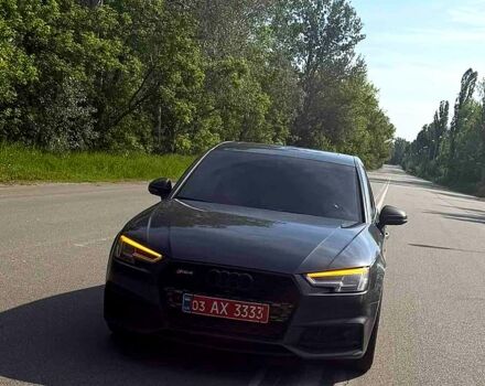 Сірий Ауді А4, об'ємом двигуна 2 л та пробігом 130 тис. км за 16999 $, фото 1 на Automoto.ua