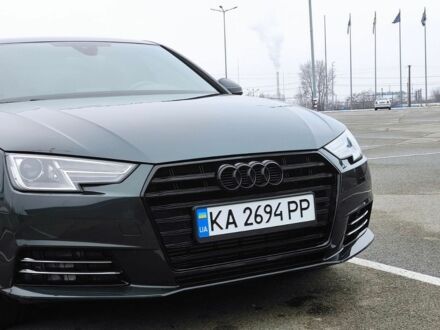 Сірий Ауді А4, об'ємом двигуна 2 л та пробігом 176 тис. км за 16500 $, фото 1 на Automoto.ua
