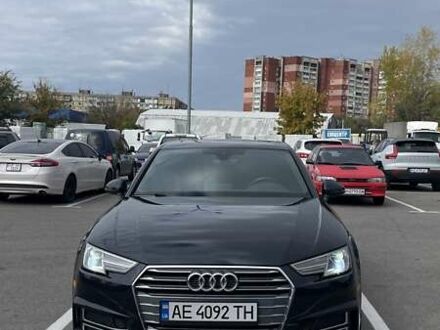 Ауди А4 2017 в Днепре (Днепропетровске) на Automoto.ua Серый Ауди А4, объемом двигателя 1.98 л и пробегом 189 тыс. км за 20000 $, фото 1 на Automoto.ua