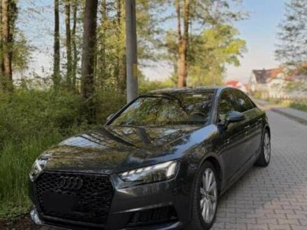 Сірий Ауді А4, об'ємом двигуна 2 л та пробігом 112 тис. км за 12300 $, фото 1 на Automoto.ua