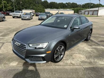 Серый Ауди А4, объемом двигателя 2 л и пробегом 142 тыс. км за 16000 $, фото 1 на Automoto.ua