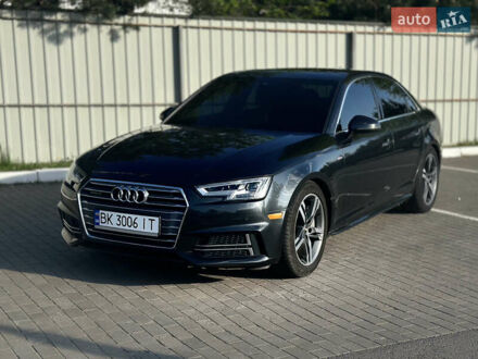 Ауди А4 2017 в Луцке на Automoto.ua Серый Ауди А4, объемом двигателя 1.98 л и пробегом 141 тыс. км за 18000 $, фото 1 на Automoto.ua