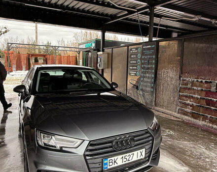 Сірий Ауді А4, об'ємом двигуна 1.98 л та пробігом 173 тис. км за 17400 $, фото 1 на Automoto.ua