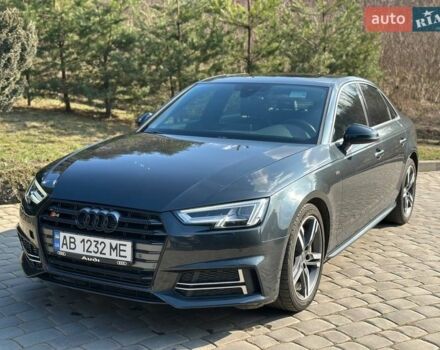 Серый Ауди А4, объемом двигателя 2 л и пробегом 321 тыс. км за 16900 $, фото 1 на Automoto.ua