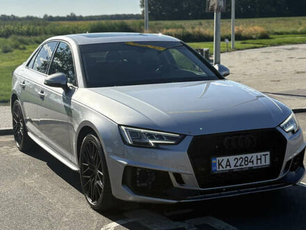 Ауди А4 2018 в Киеве на Automoto.ua Серый Ауди А4, объемом двигателя 1.98 л и пробегом 148 тыс. км за 22000 $, фото 1 на Automoto.ua